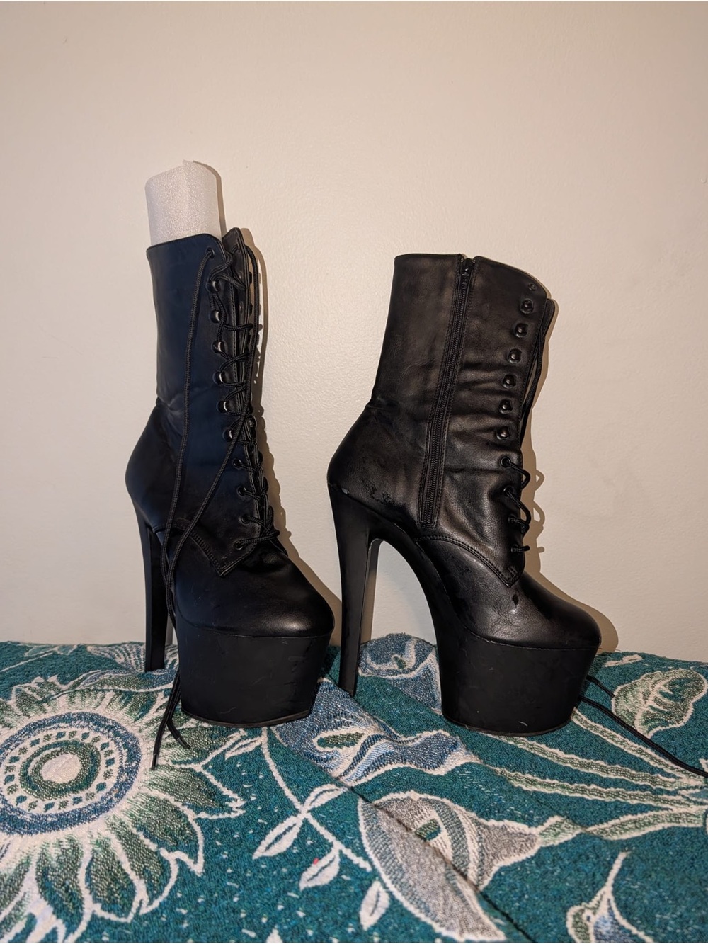 Pleaser Adore-1020 Platform Lace-Up stripper heels boots